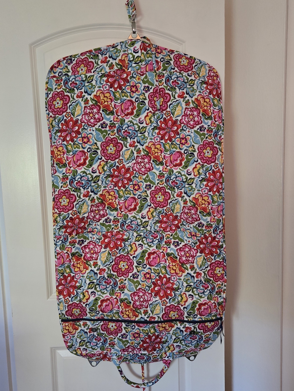 Vera Bradley Multicolor Floral Hanging Garment Bag